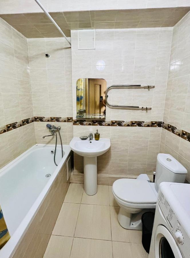 Evita Apartment Bishkek Exterior foto