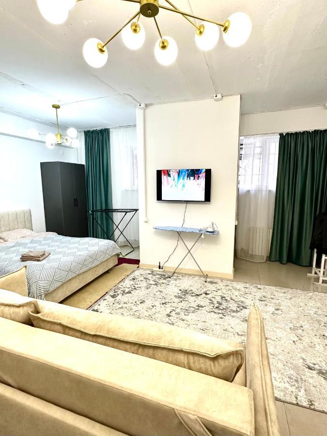 Evita Apartment Bishkek Exterior foto