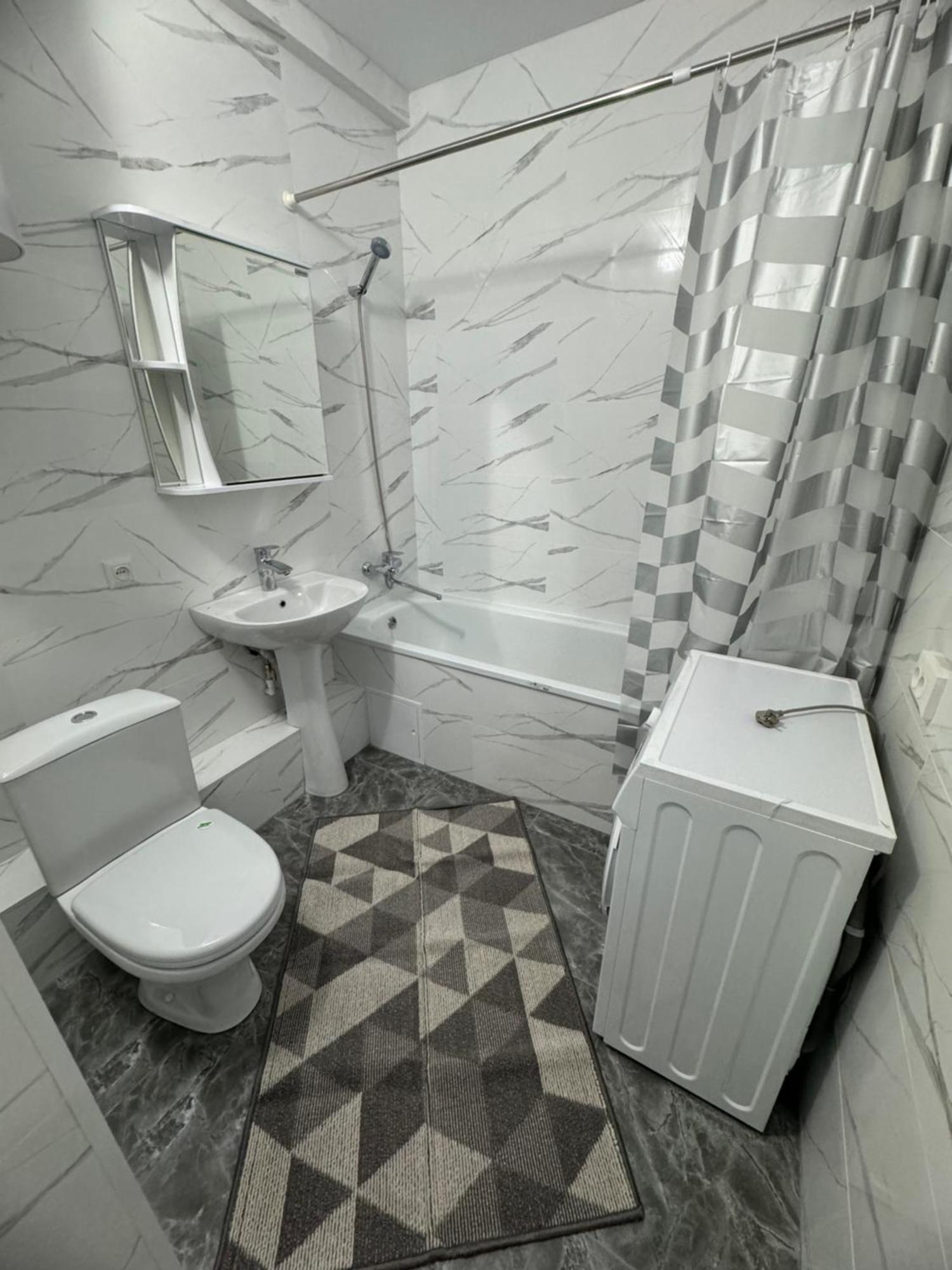 Evita Apartment Bishkek Exterior foto